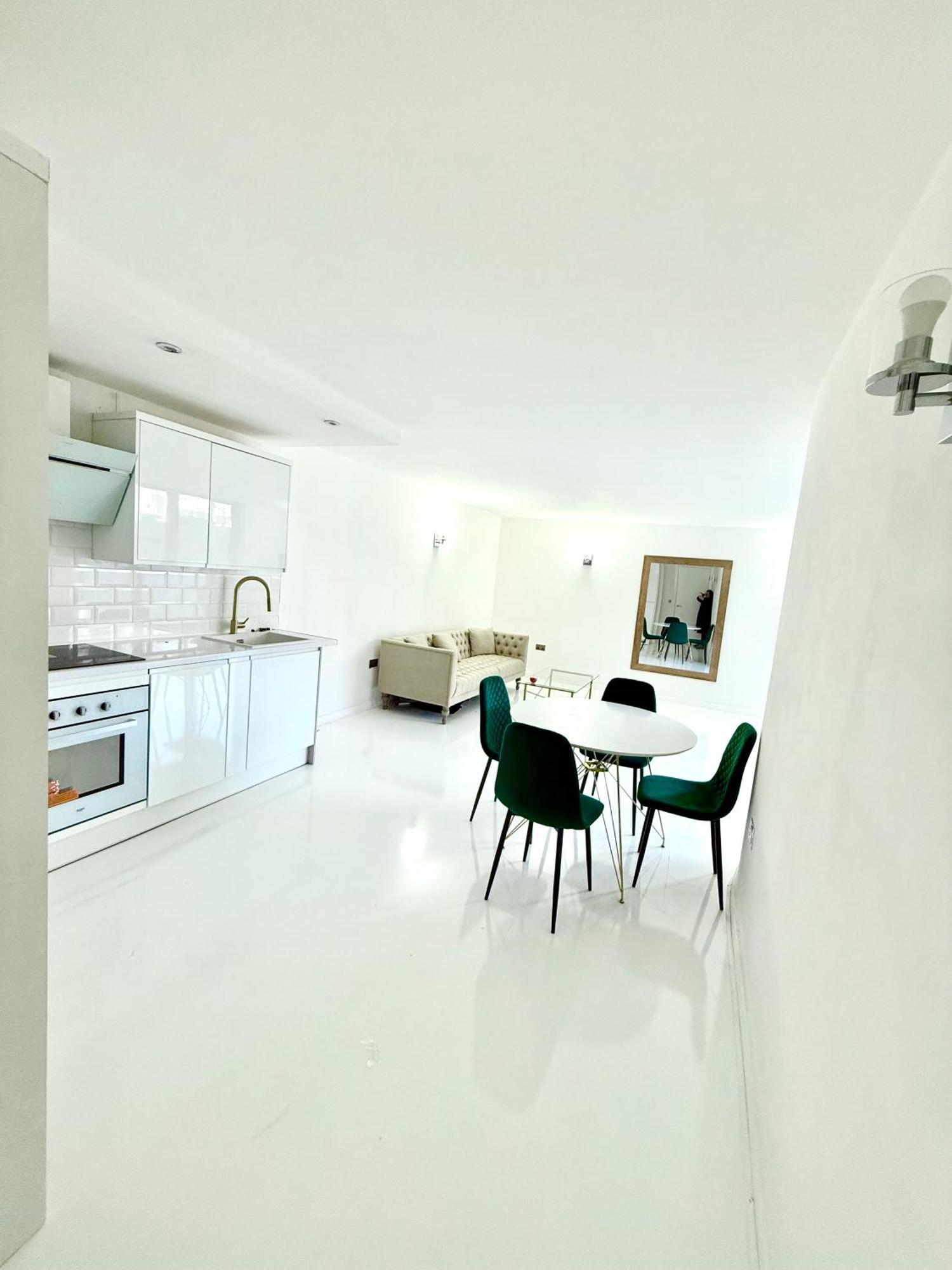 Leeds Train Station City Centre Villa Style Flat 외부 사진